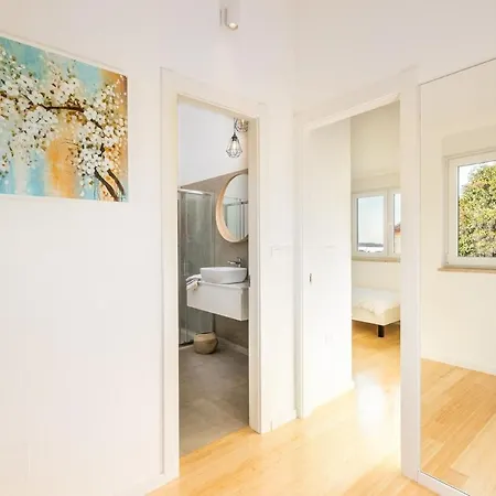 Riva Vacation Home With Private Pool In Istria Villa *
